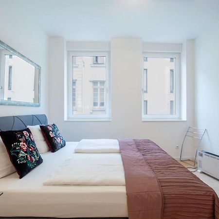 Victoria Altstadt Suitesデュッセルドルフ エクステリア 写真