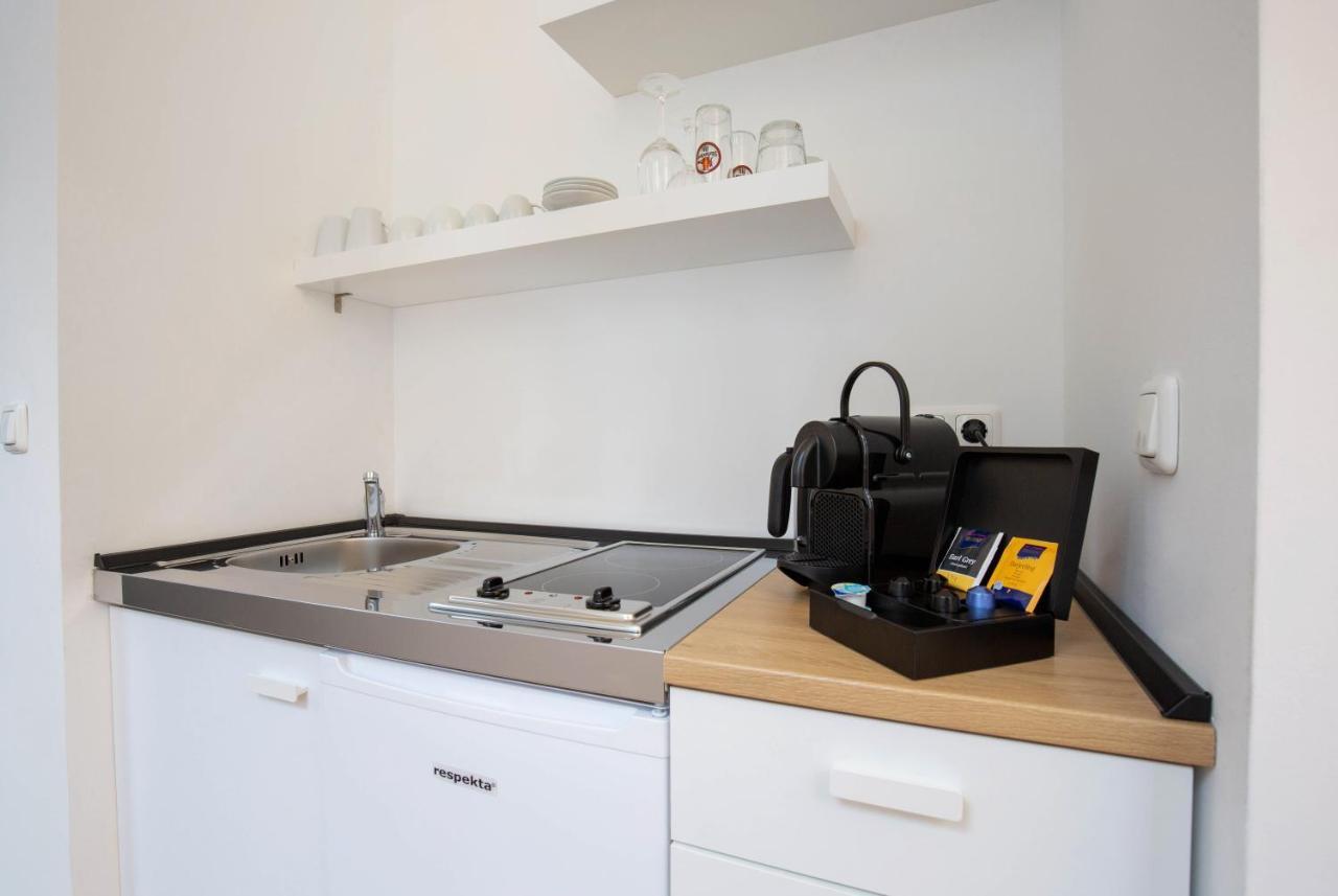 Victoria Altstadt Suitesデュッセルドルフ エクステリア 写真